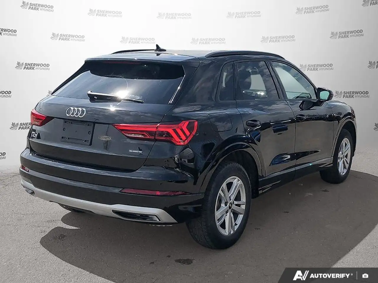 Audi Q3 photo Audi Q3