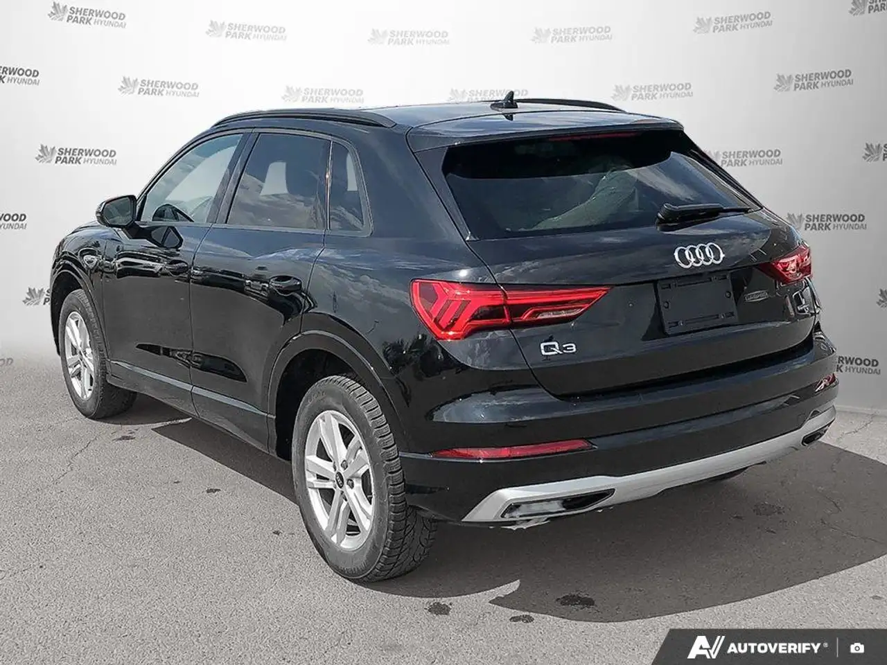 Audi Q3 photo Audi Q3
