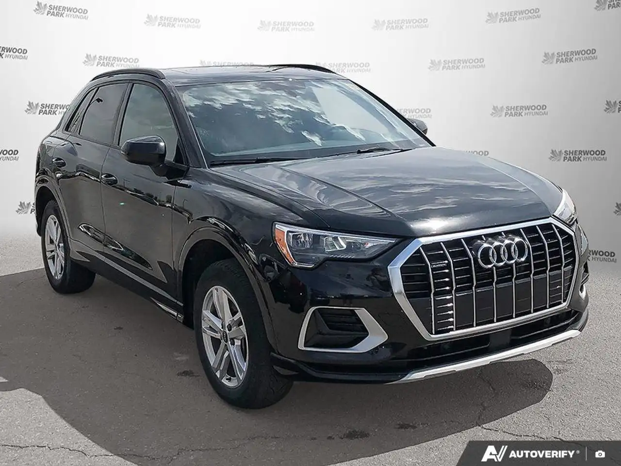 Audi Q3 photo Audi Q3