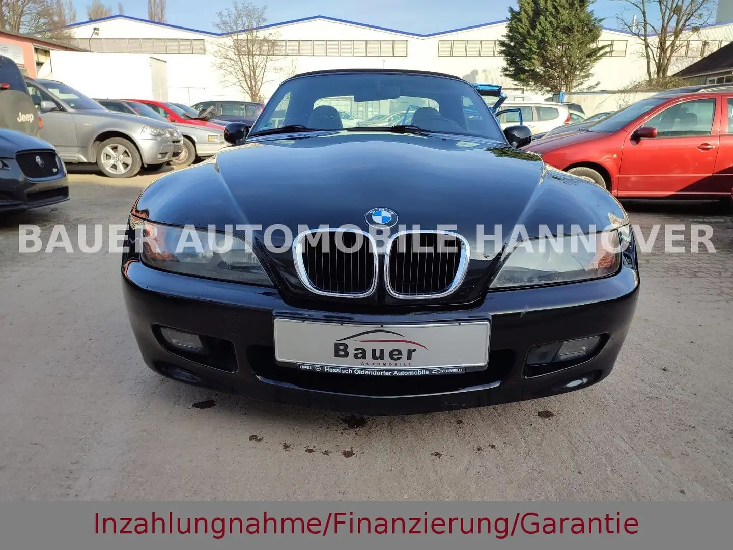 BMW Z3 1.9/ AUTOMATIK/TÜV 06.2025/Klima/ Schwarz - 2
