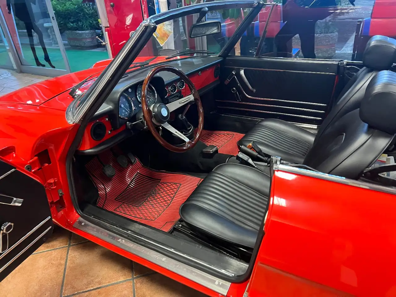 Alfa Romeo Spider DUETTO CODA TRONCA 1.3, foto 8
