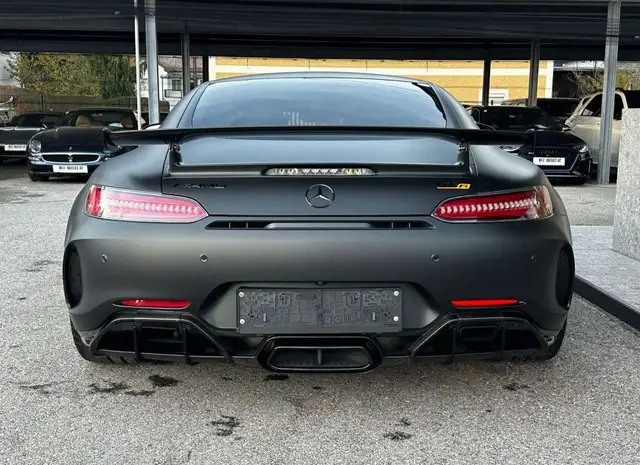 Mercedes-Benz AMG GT R *Carbon*Keramik*AMG Track Package* Ansicht 13