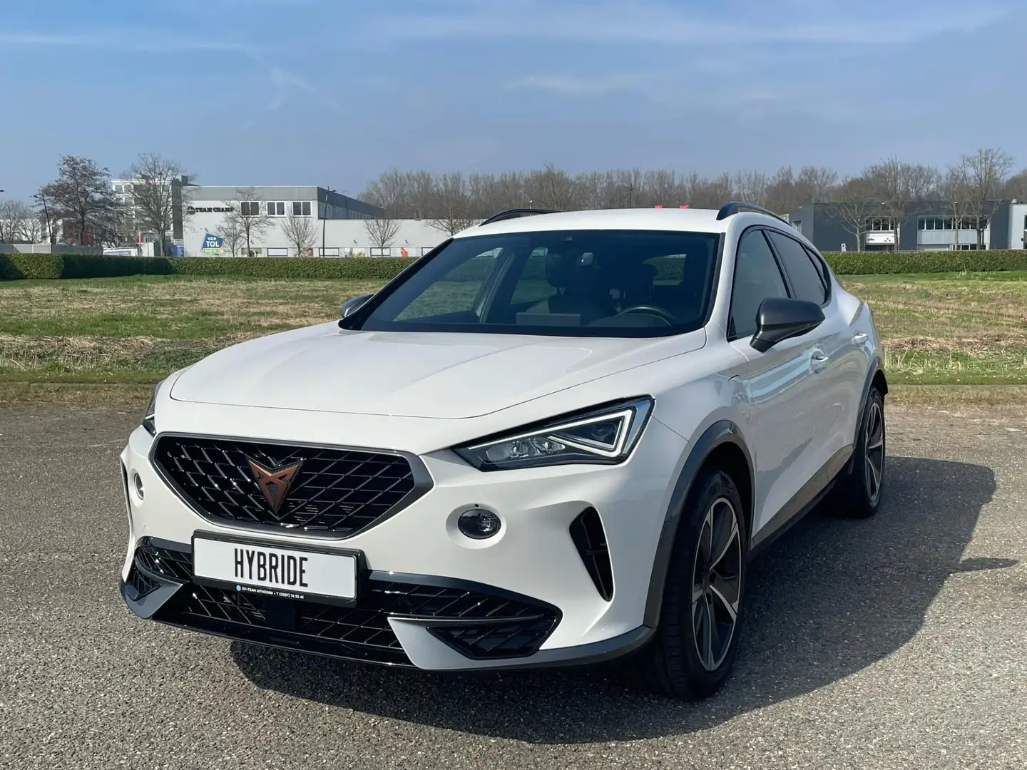 CUPRA Formentor 1.4 TSI e-Hybrid Essential 18 inch velgen, Sport i Wit - 2