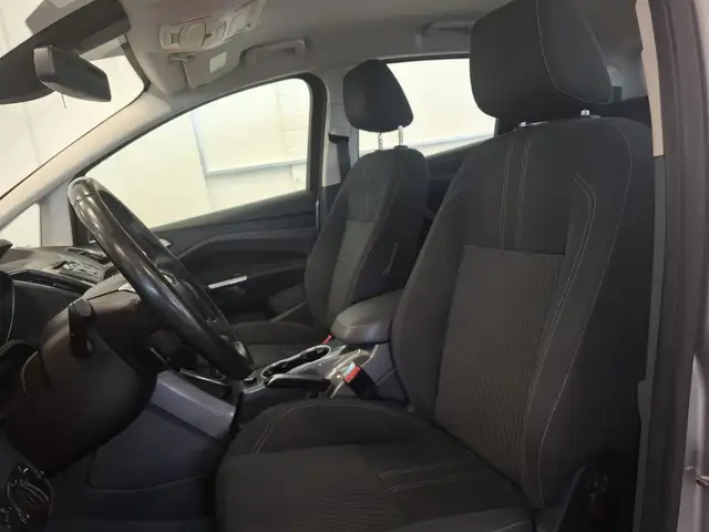 Ford C-Max view 13
