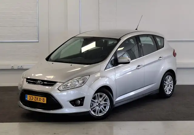 Ford C-Max view 8