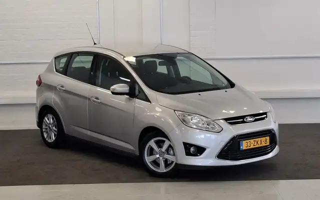 Ford C-Max view 9