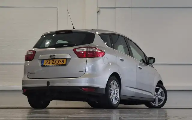 Ford C-Max view 6
