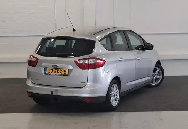 Ford C-Max view 10