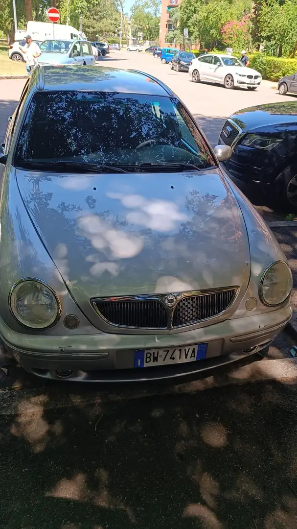 Lancia Lybra SW 1.9 jtd 115cv - 2