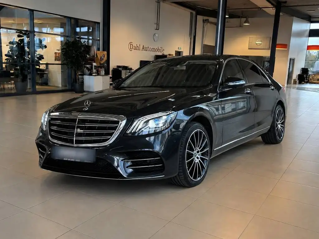 Mercedes-Benz S 400