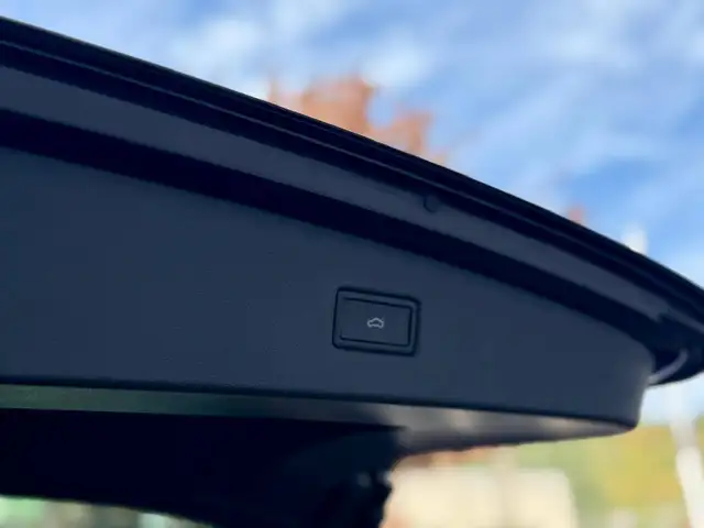 Volkswagen Tiguan view 8