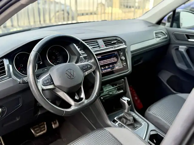 Volkswagen Tiguan view 10
