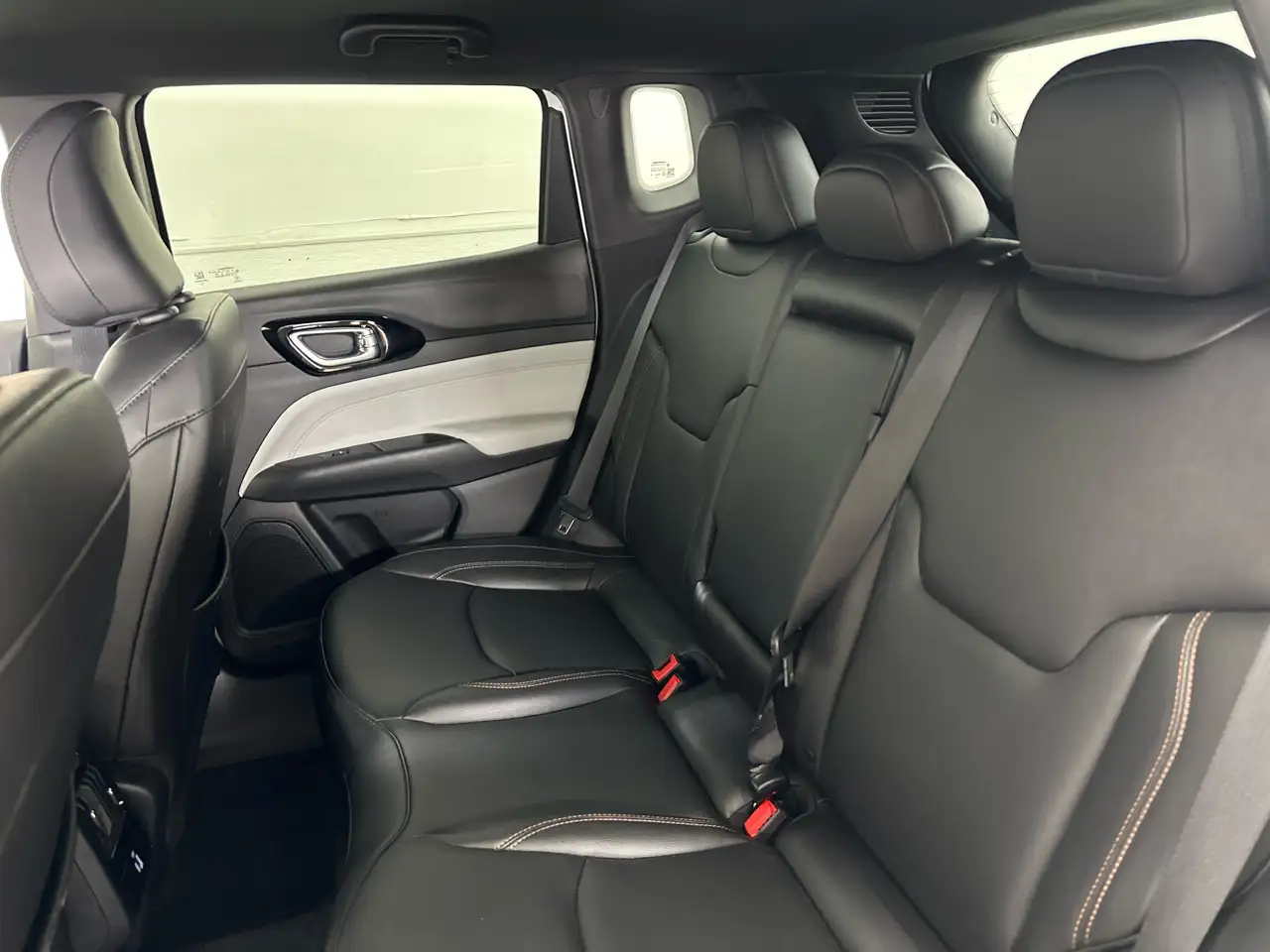 Jeep Compass снимка Jeep Compass