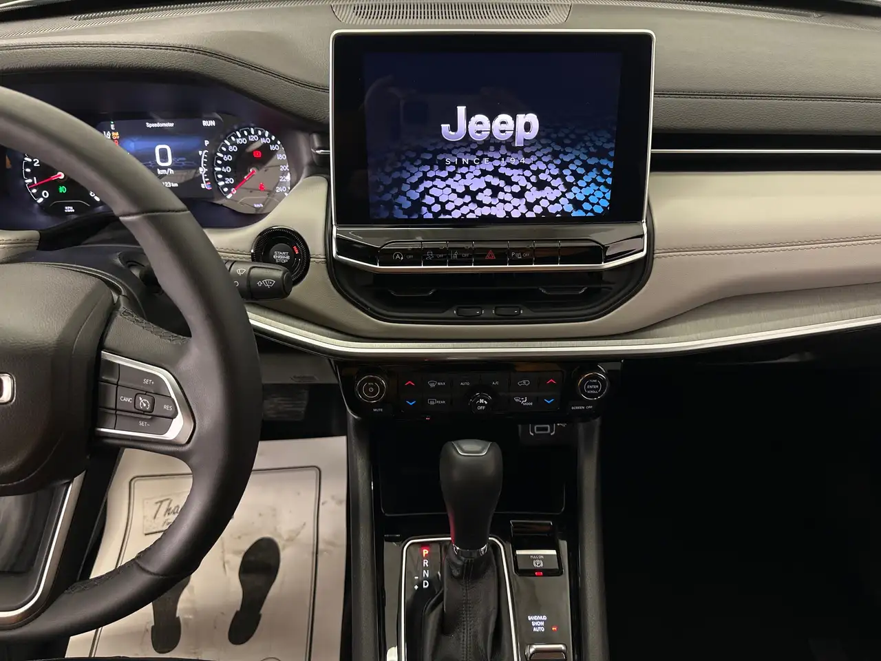 Jeep Compass снимка Jeep Compass