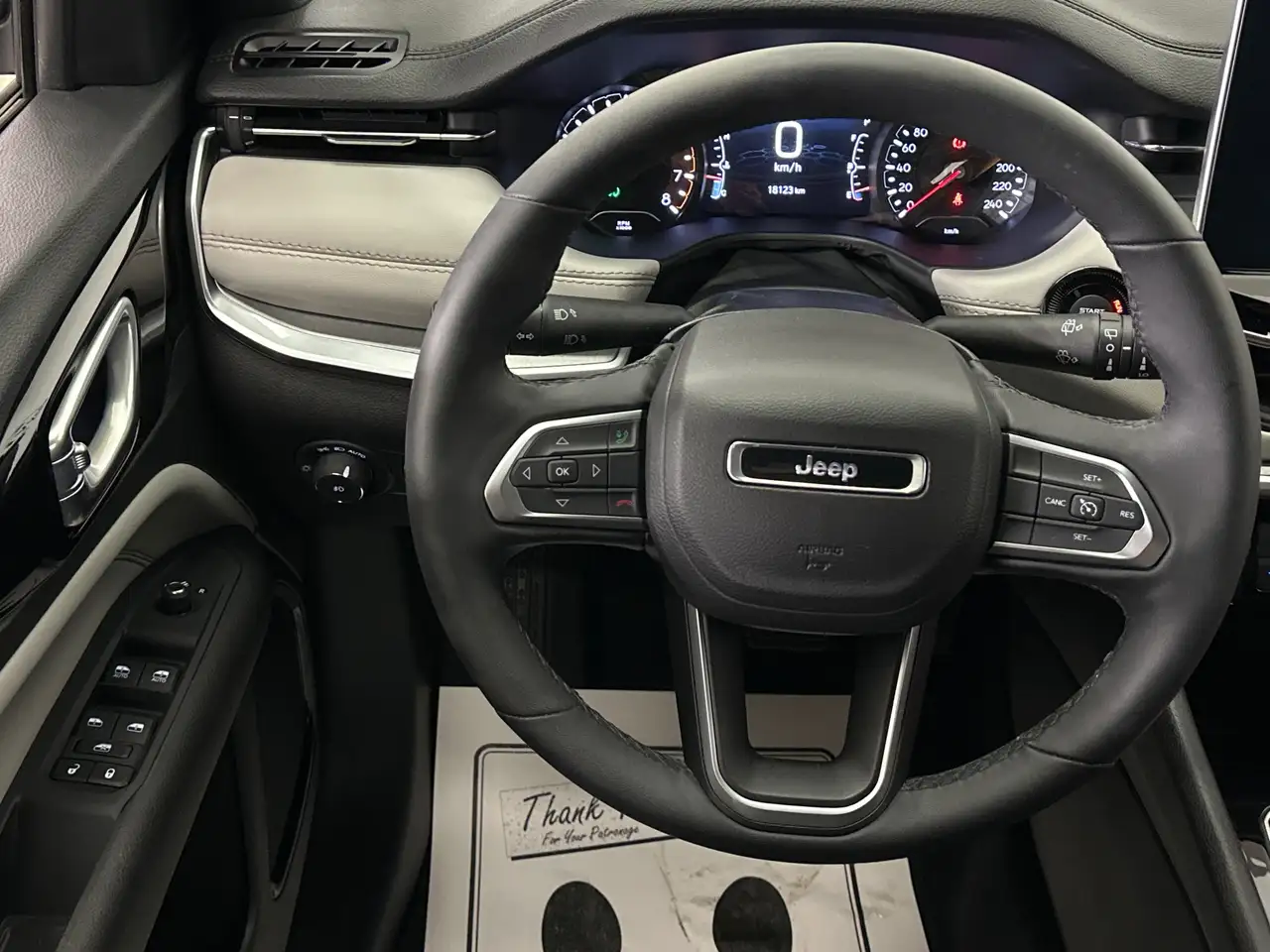 Jeep Compass снимка Jeep Compass