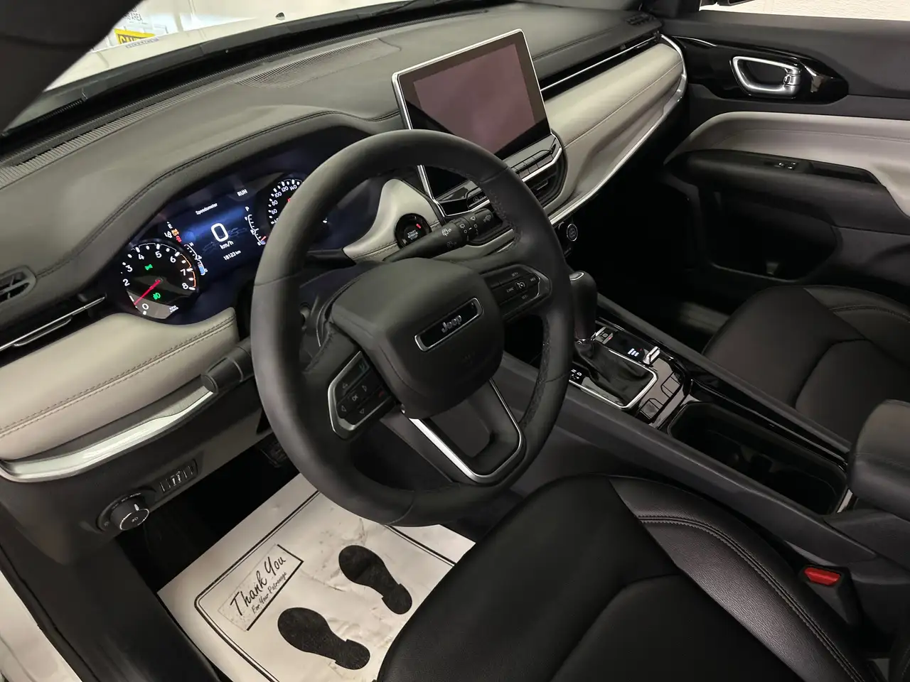 Jeep Compass снимка Jeep Compass