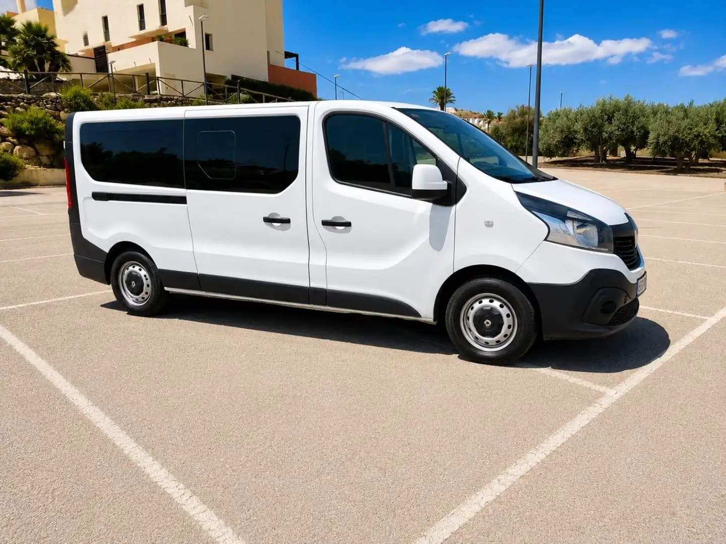 Renault Trafic Trafic Furgón 29 L2H1 dCi 88kW Blanco - 2