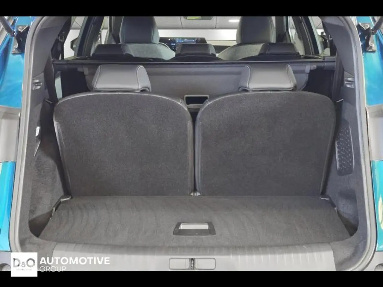Peugeot 5008 e- Allure 360° camera gps 7pl 19
