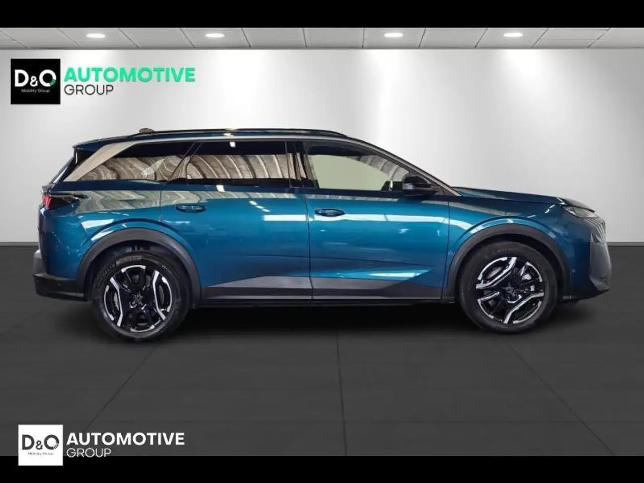 Peugeot 5008 e- Allure 360° camera gps 7pl 4
