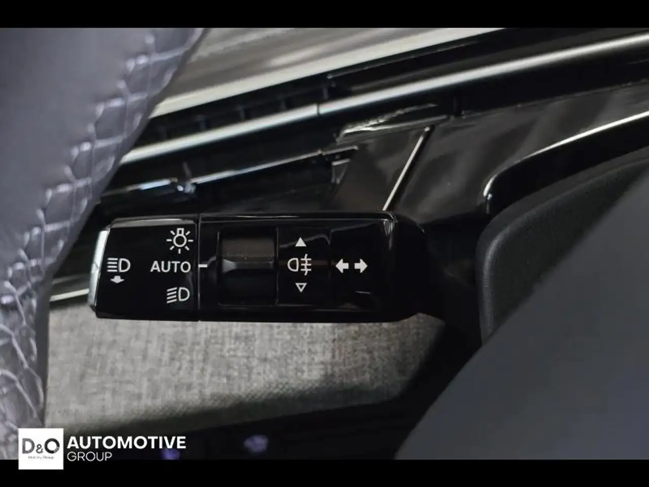 Peugeot 5008 e- Allure 360° camera gps 7pl 21