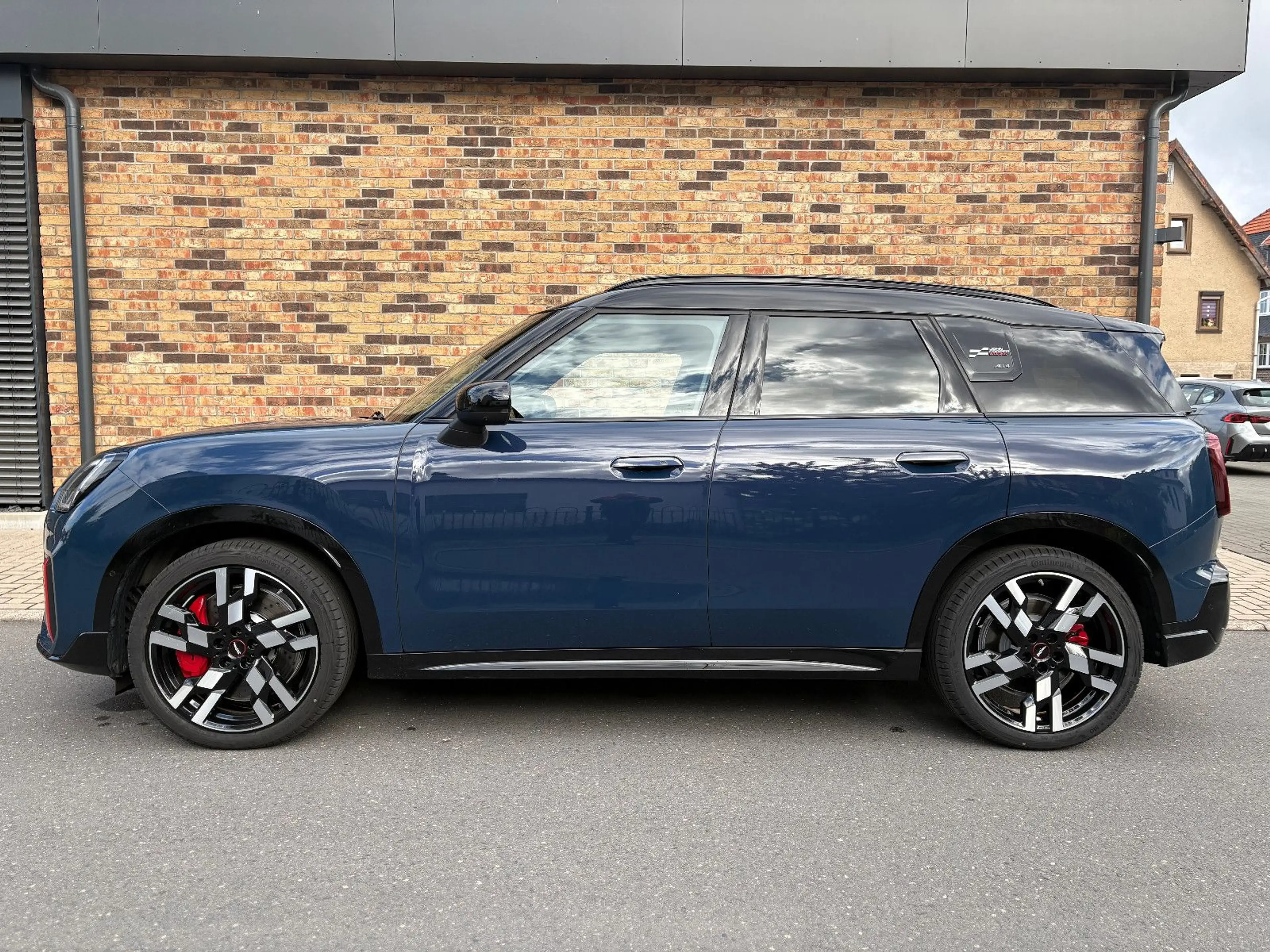 MINI John Cooper Works Countryman JCW Countryman XL DAProf JCW Sitze HUD PANO AHK — photo 3