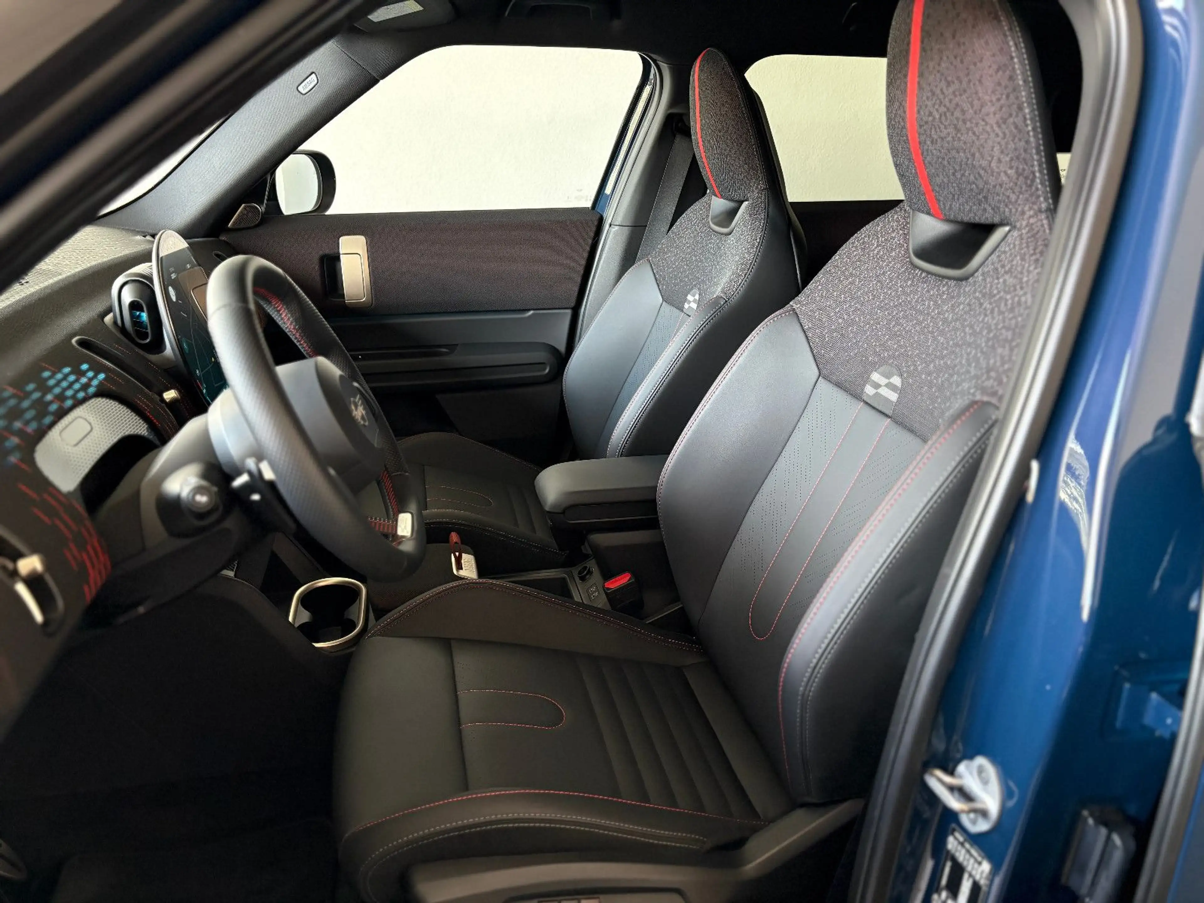 MINI John Cooper Works Countryman JCW Countryman XL DAProf JCW Sitze HUD PANO AHK — photo 10