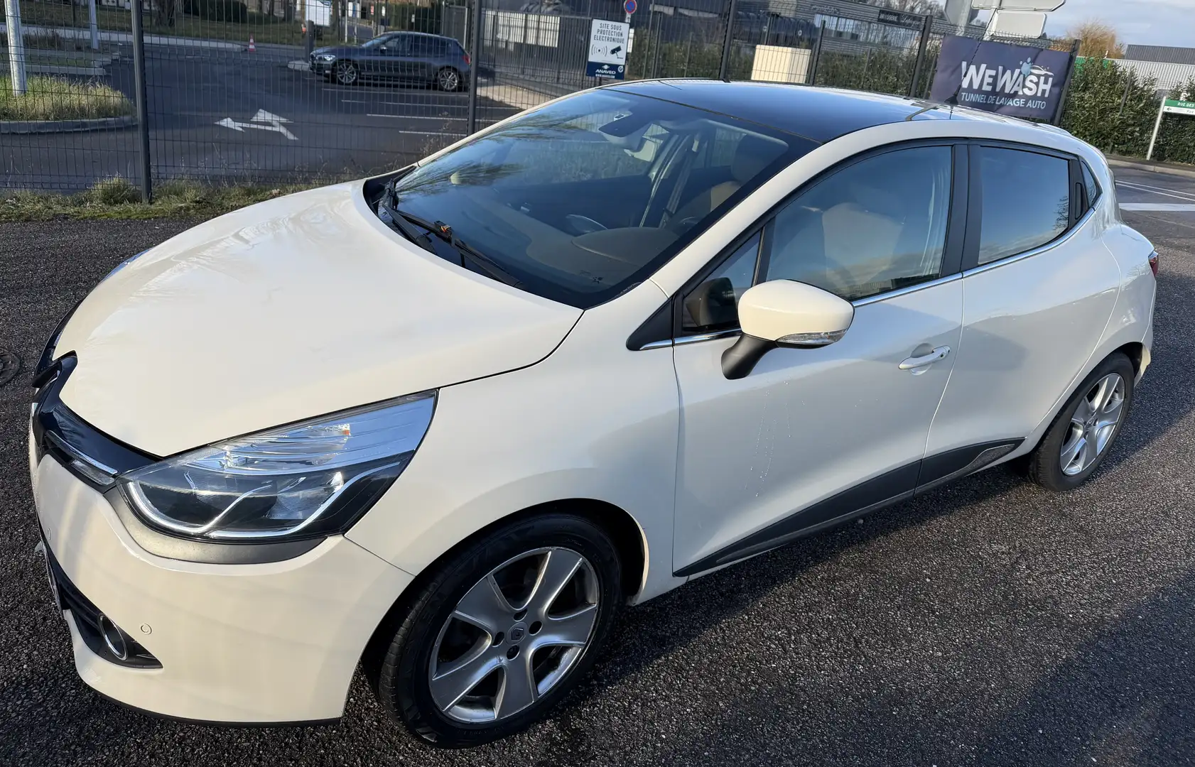 Renault Clio IV TCe 120 Intens EDC - 2