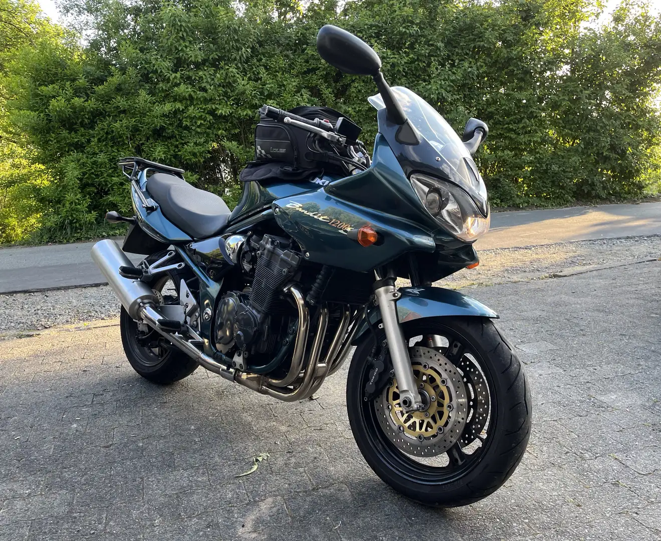 Suzuki GSF 1200 S - 1