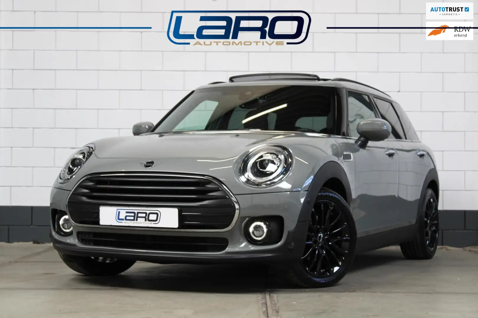 MINI One Clubman Mini 1.5 Business Edition | Pano CC CarPlay Keyles Šedá - 1