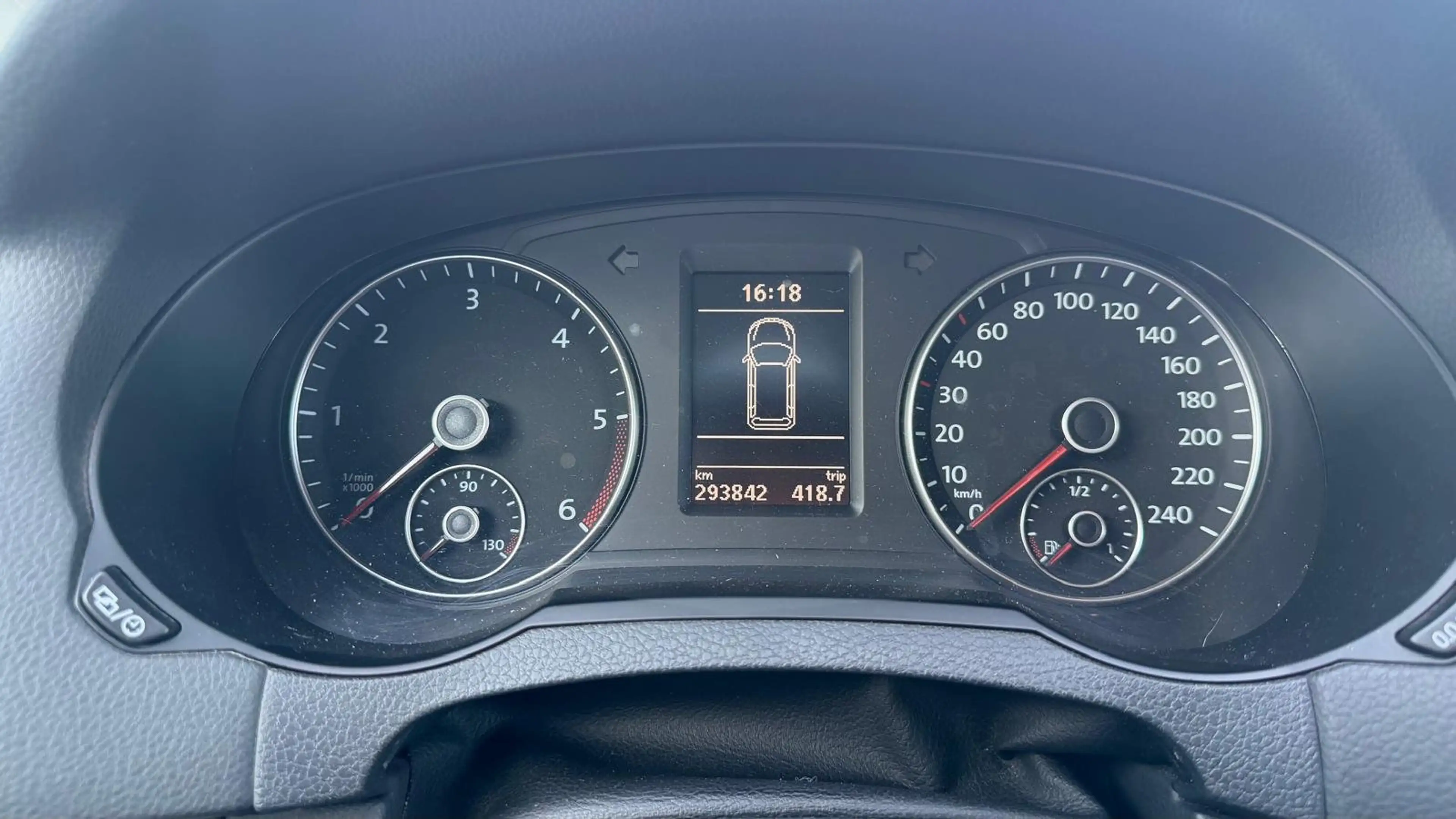 Volkswagen Sharan Comfortline BMT — photo 11