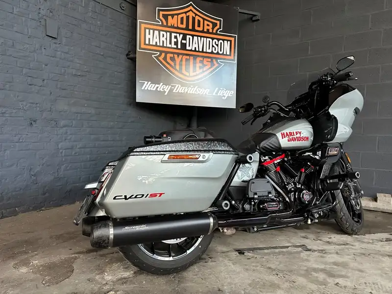 Harley-Davidson Road Glide - foto 8