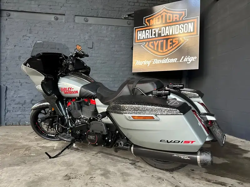 Harley-Davidson Road Glide - foto 5