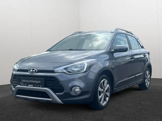 Hyundai i20 i20 Active 1.0 Trend Klimaauto. Blueto. SHZ LHZ