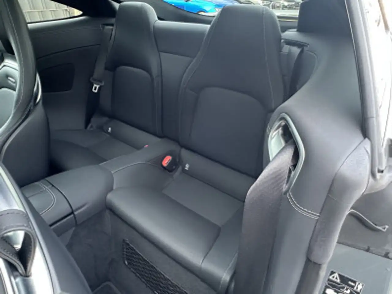 Mercedes-Benz AMG GT 55 4Matic+ Premium NAV+LED+PANO+360°+HUD 14