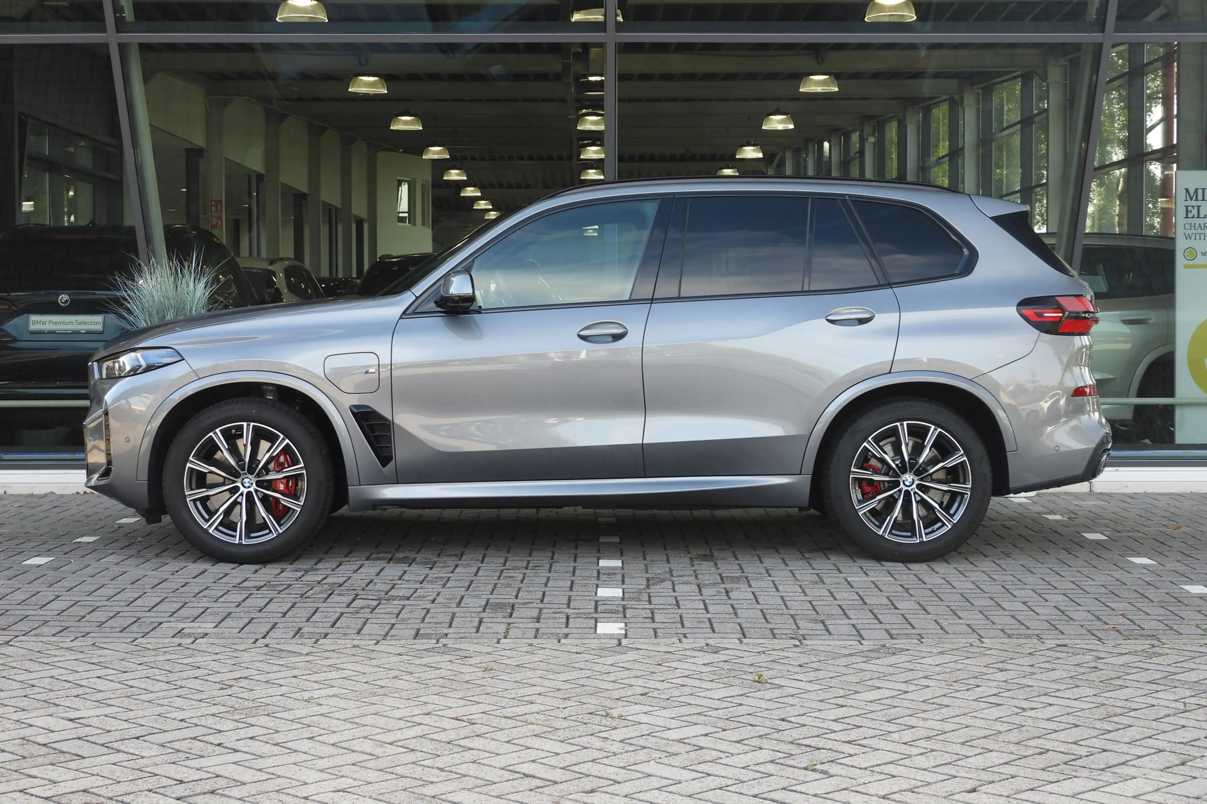 BMW X5 xDrive50e M Sport Automaat / Trekhaak / Panoramada — photo 5
