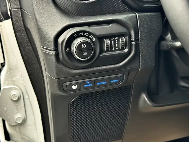 Jeep Wrangler view 15