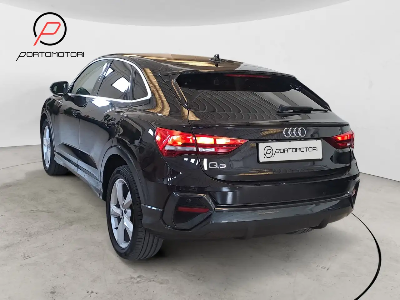 Audi Q3 SPB 35 TDI S tronic, миниатюра 3