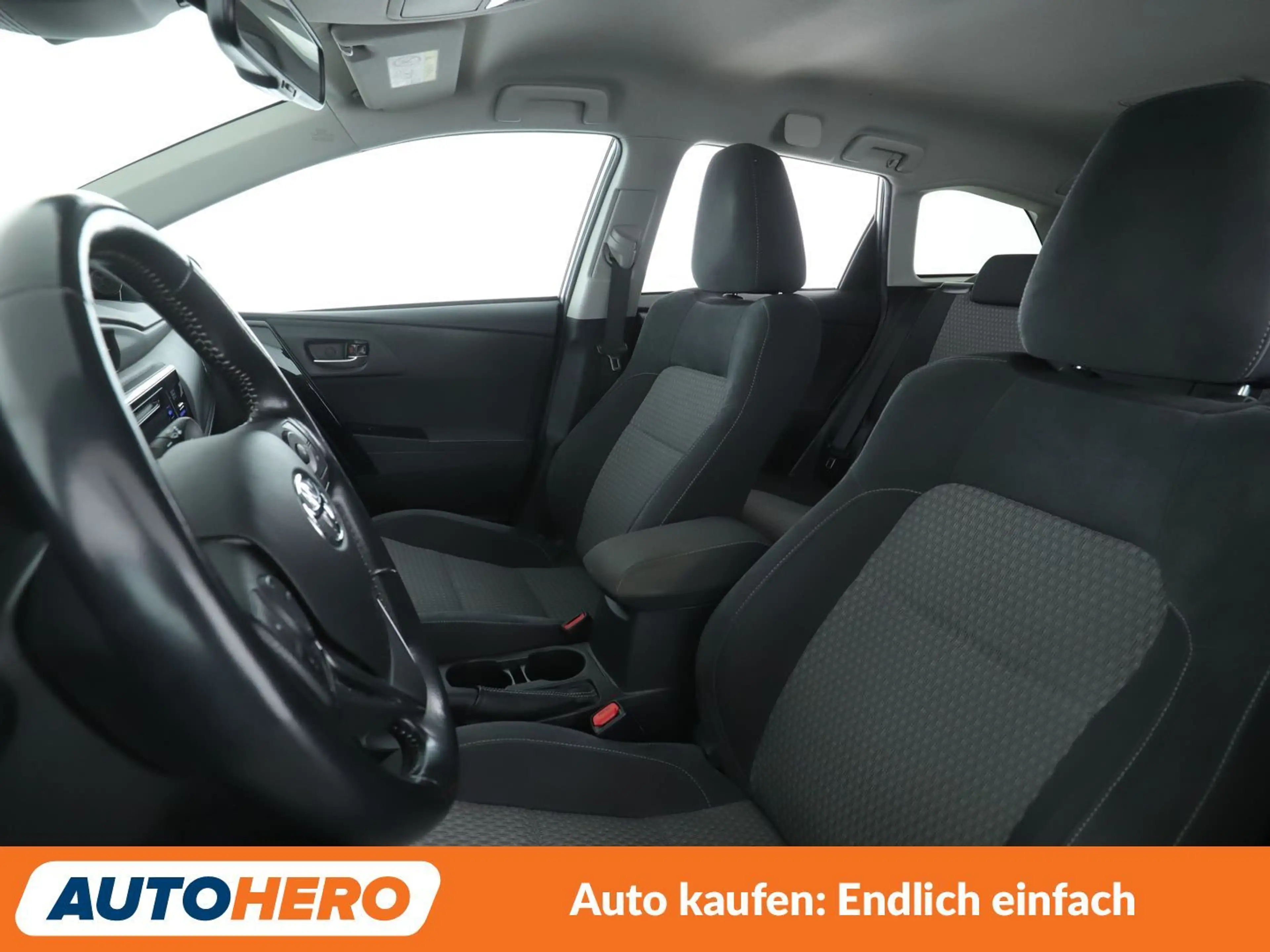 Toyota Auris 1.8 Hybrid Team D Aut.*TEMPO*CAM*PDC*SHZ*AHK*ALU* — photo 10