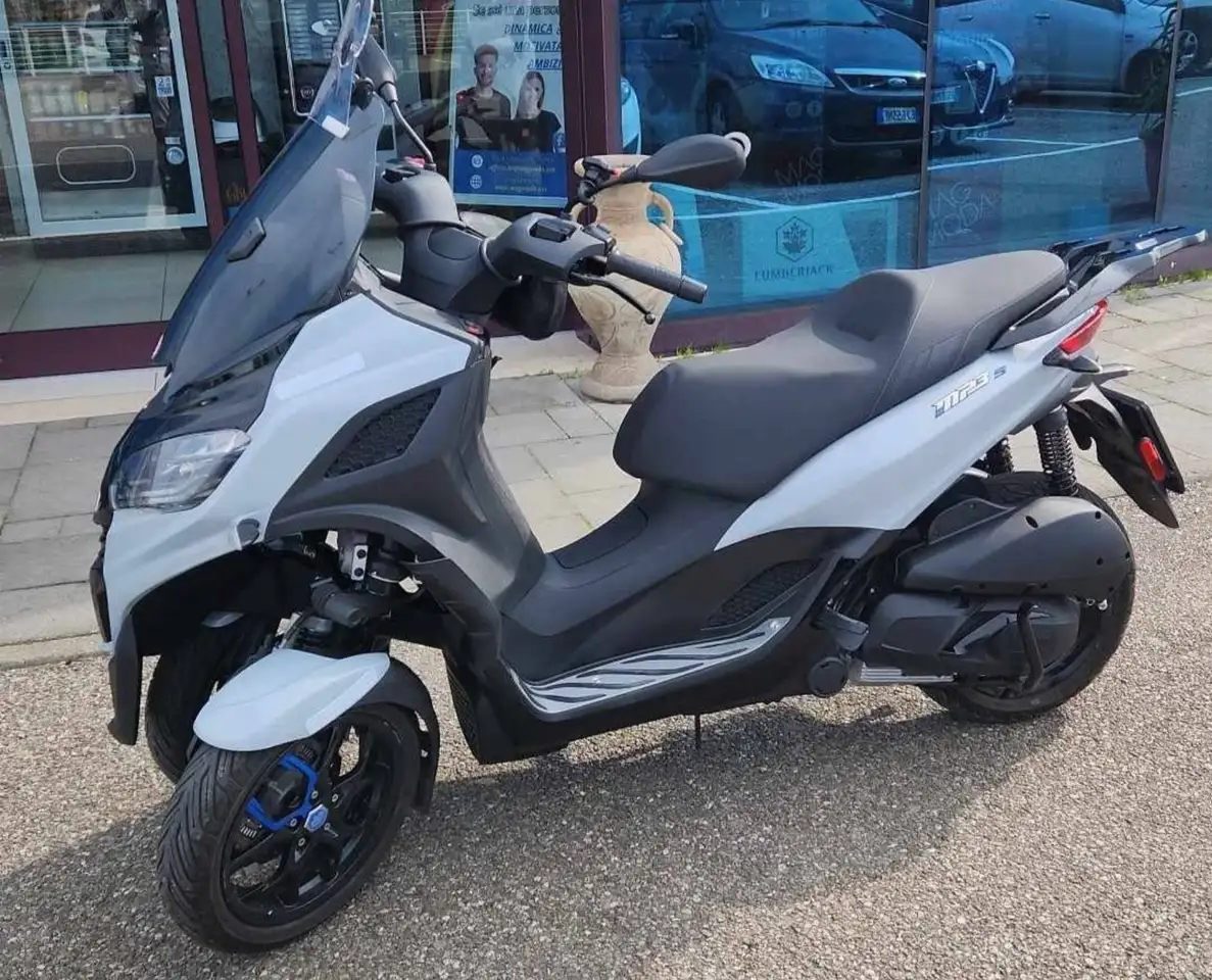 Piaggio MP3 310
