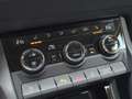 Skoda Karoq 1,5 TSI Ambition Limited *AHK, RF-Kamera, Sitzh... Weiß - thumbnail 16