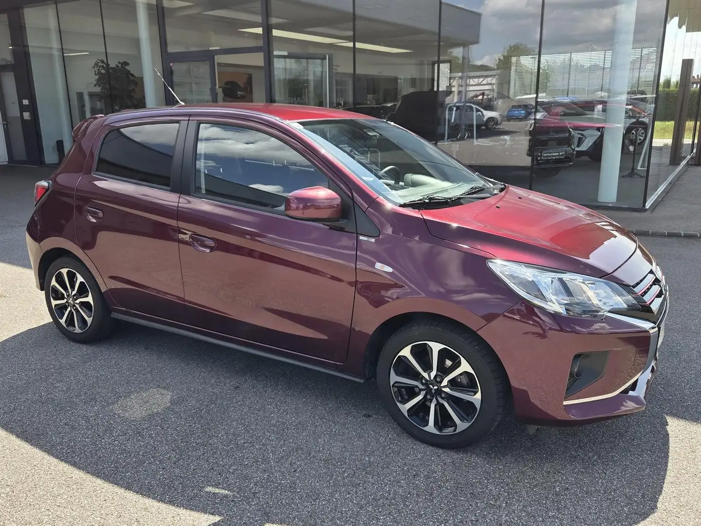 Mitsubishi Space Star Space Star 1,2 MIVEC Invite AS +PDC Rot - 2