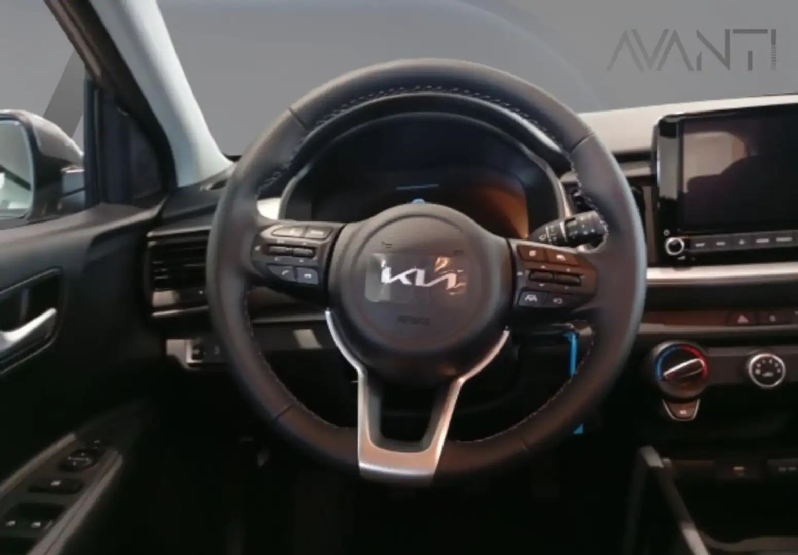 Kia Stonic 1.0 T-GDi MHEV 100CV Drive - 2