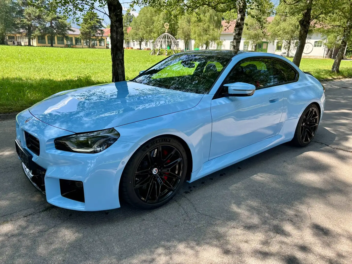 BMW M2 Coupé Aut. Care Paket, Garantie, Lackschutzfolie, KW Gewindefedern Blau - 2