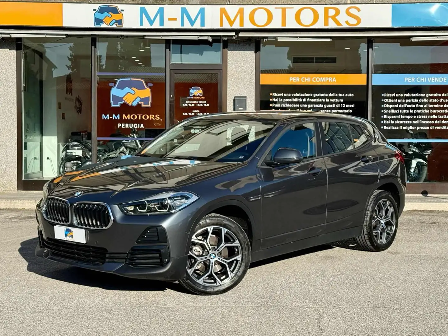 BMW X2 sDrive18d Business-X Grigio - 1