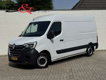 T35 2.3 dCi 150 L2H3 3 Zits Trekhaak 3500kg Camera