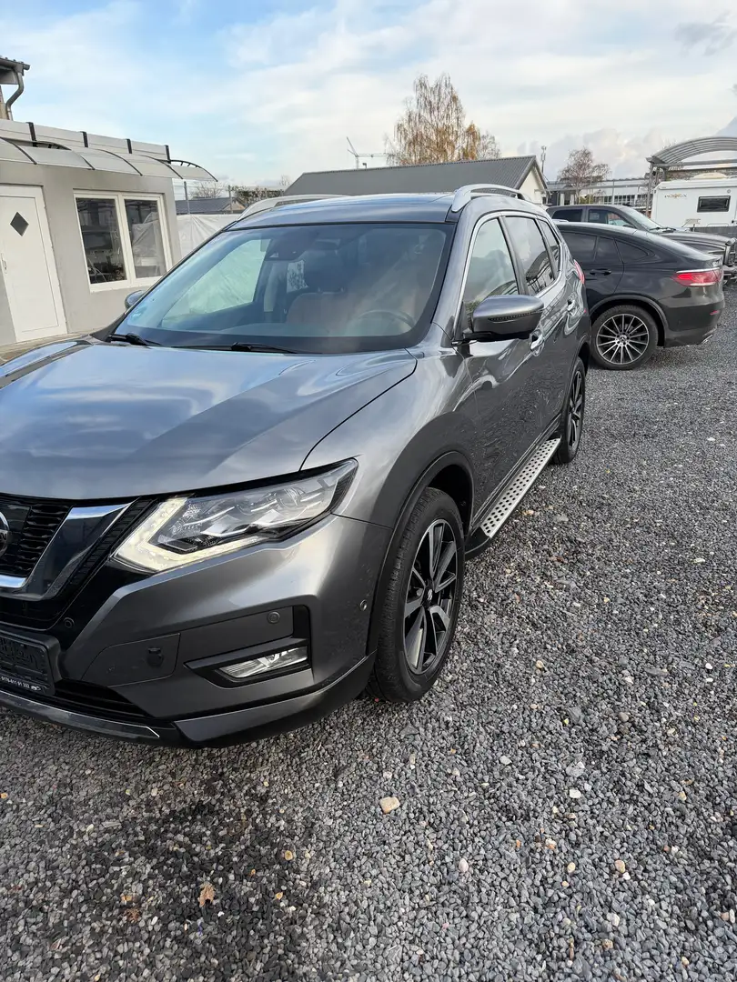 Nissan X-Trail X-Trail Diesel 2.0 dCi 4x4i Xtronic N-Vision Gris - 2