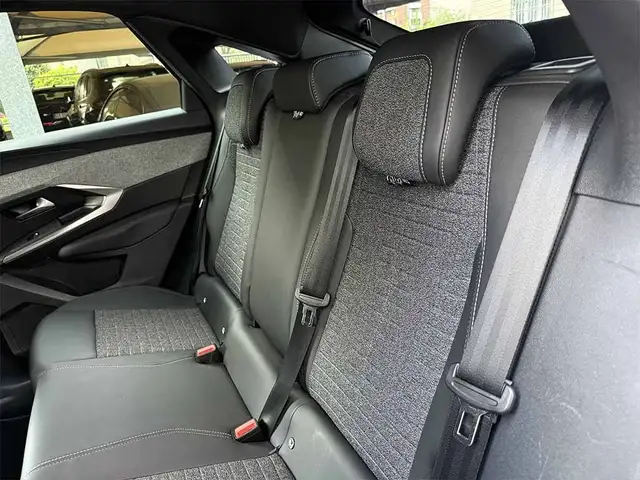 Peugeot 3008 view 28