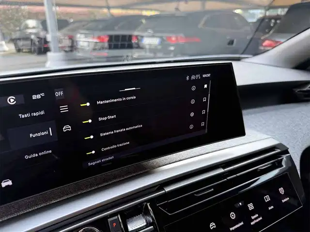 Peugeot 3008 view 19
