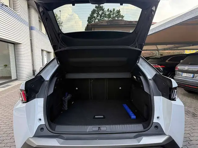 Peugeot 3008 view 29