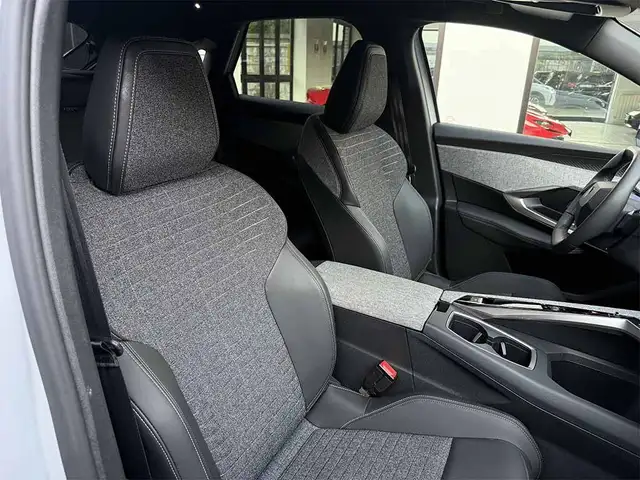 Peugeot 3008 view 25